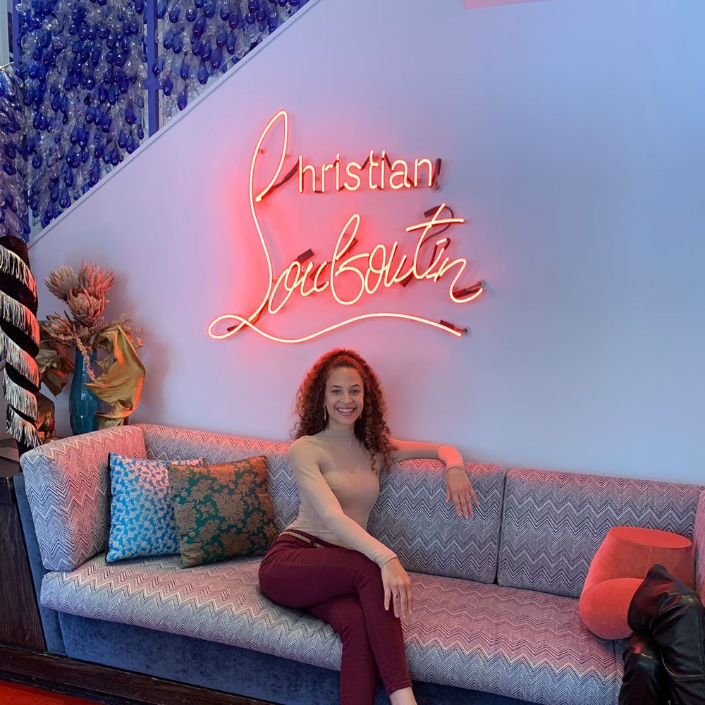 Meet your Posher, Jasmine